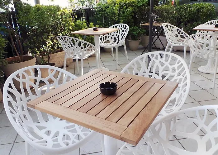 Hotel Aria Di Mare - Bed & Brunch In Centro A Riccione